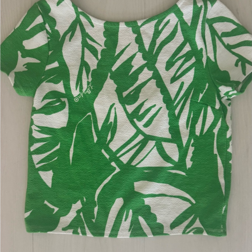Lilly Pulitzer Green Graphic Crop T-Shirt Sample no tag New